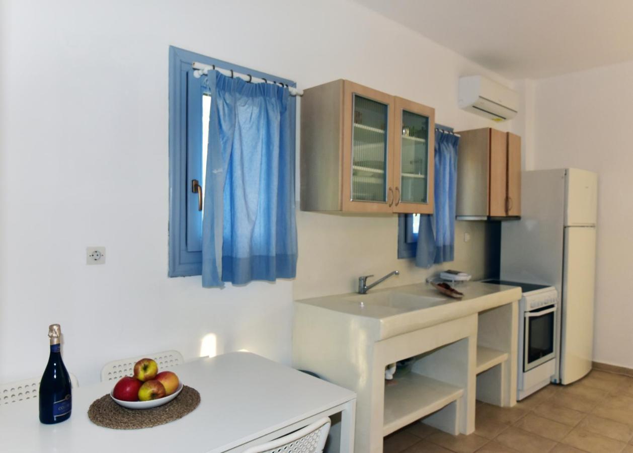 Thomas Apartments Katapola - Chora Eksteriør billede