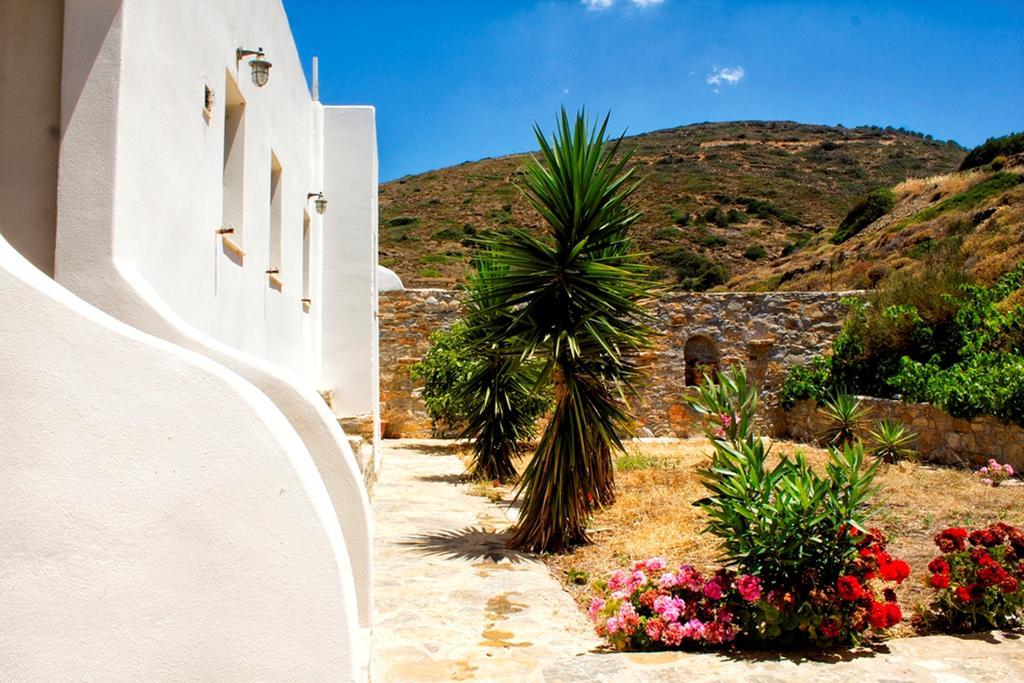Thomas Apartments Katapola - Chora Eksteriør billede