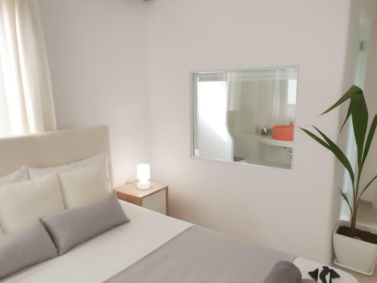 Thomas Apartments Katapola - Chora Eksteriør billede